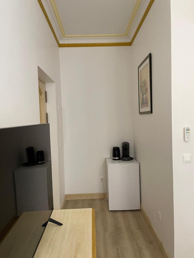 Chambre A Baldaquin Maison De L'Eglise Du Couvent ナルボンヌ エクステリア 写真