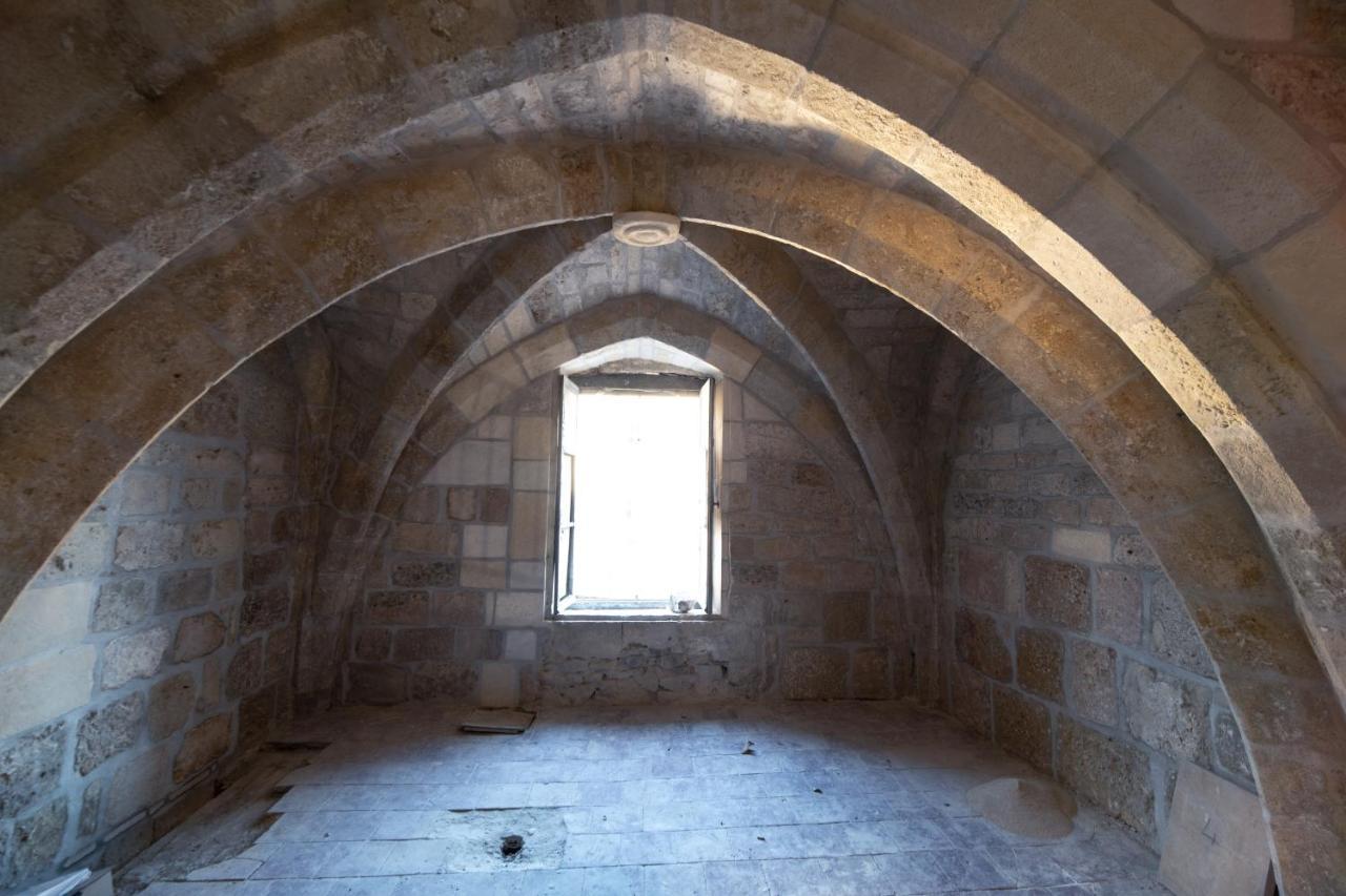Chambre A Baldaquin Maison De L'Eglise Du Couvent ナルボンヌ エクステリア 写真
