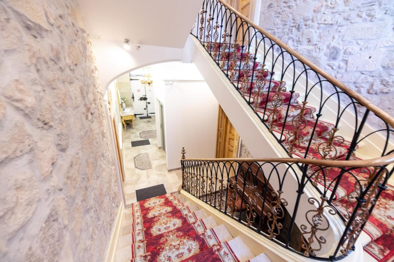 Chambre A Baldaquin Maison De L'Eglise Du Couvent ナルボンヌ エクステリア 写真